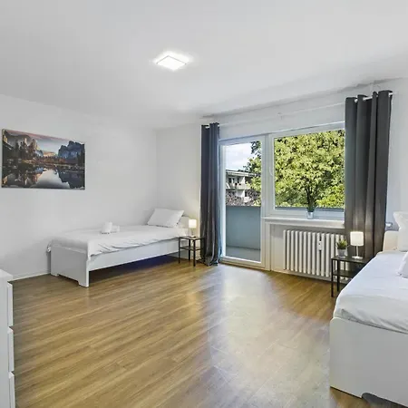 Business-apartments Mit Drei Schlafzimmern In *