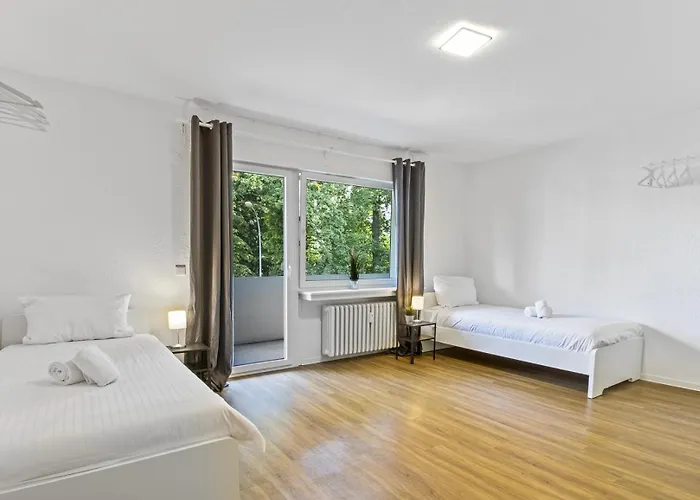 Business-apartments Mit Drei Schlafzimmern In *